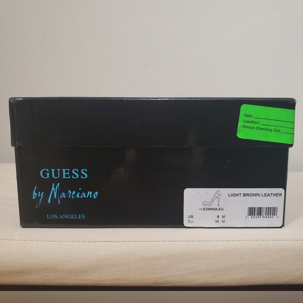 Guess by Marciano Platform Leather Pumps - Picture 10 of 10